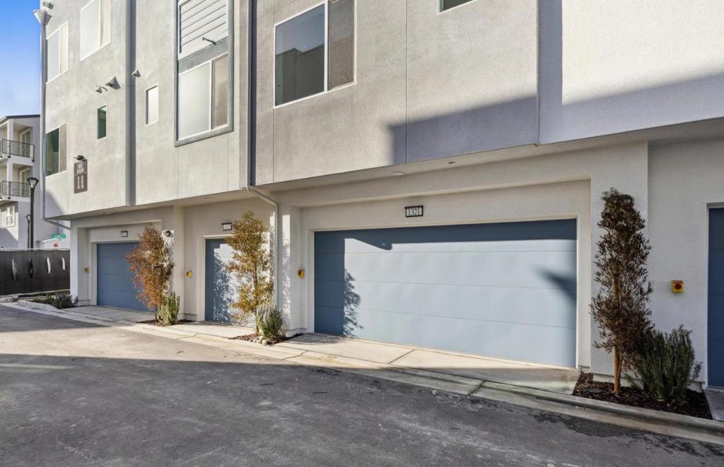 1321 Lilac Way Property Photo 68