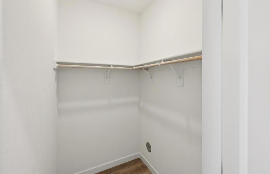 1325 Lilac Way Property Photo 15