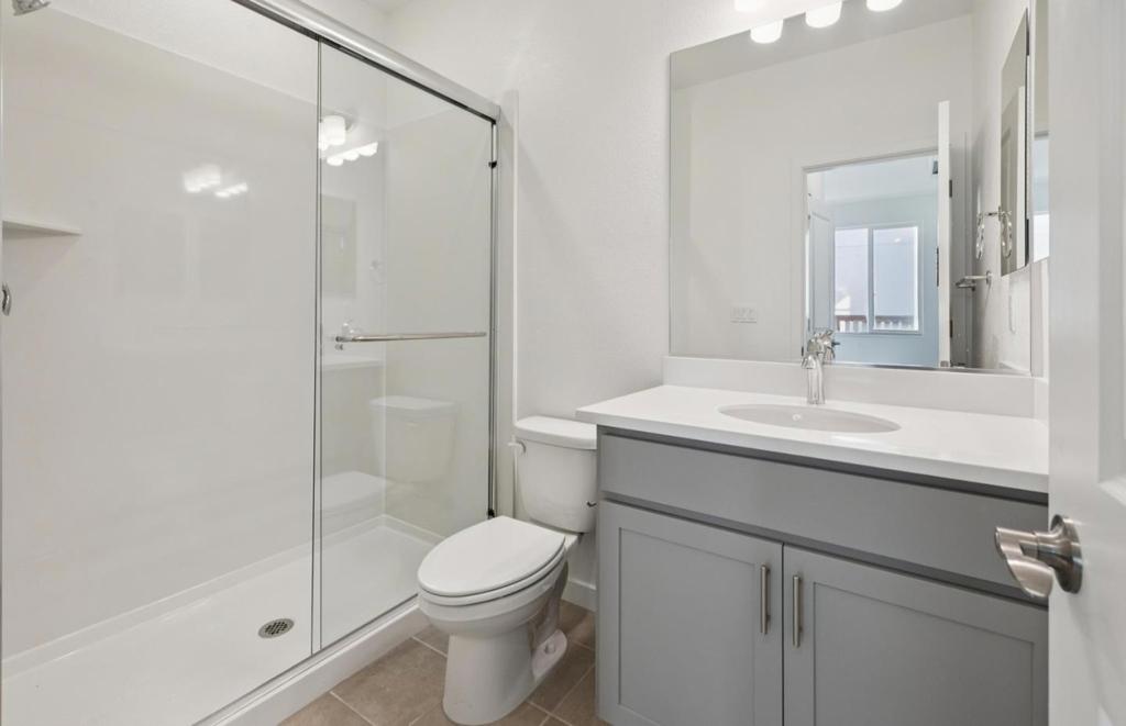 1325 Lilac Way Property Photo 16