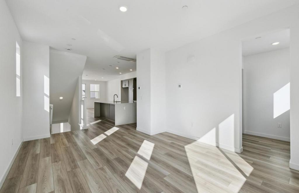 1325 Lilac Way Property Photo 33