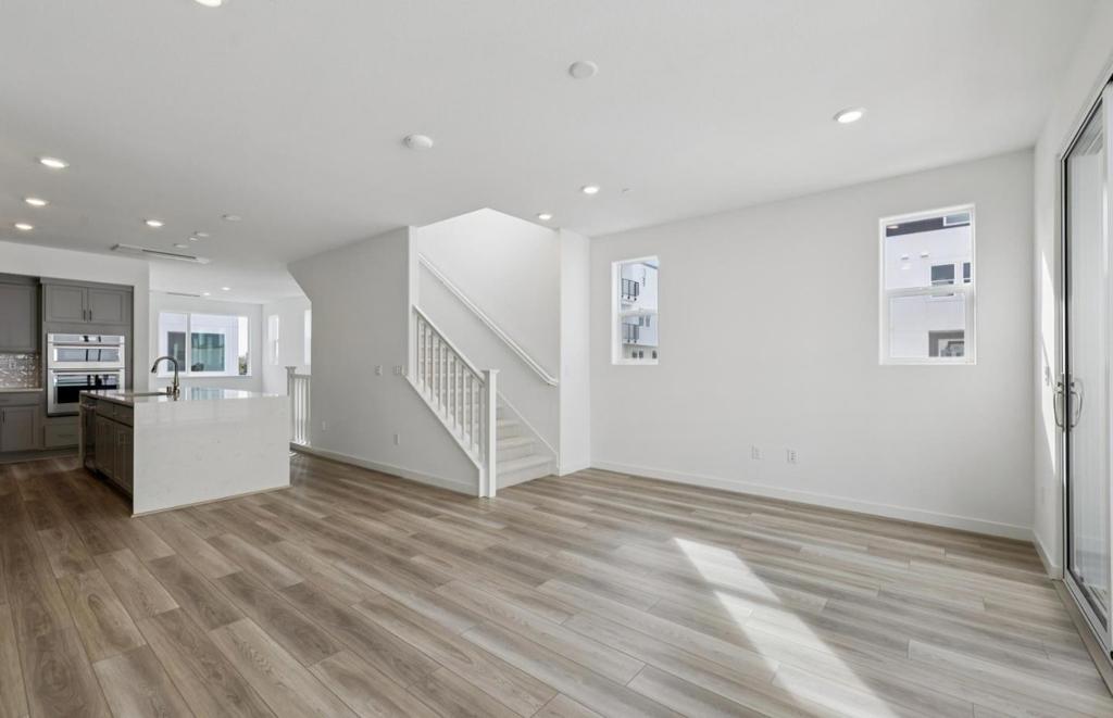 1325 Lilac Way Property Photo 42