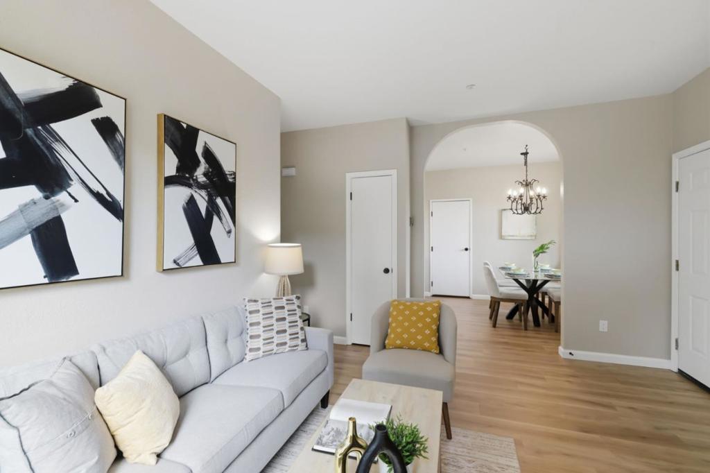 405 Cork Harbour Circle C Property Photo 5