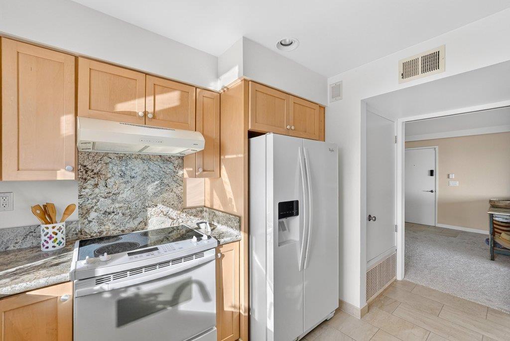 22130 E Cliff Drive 2d Property Photo 32