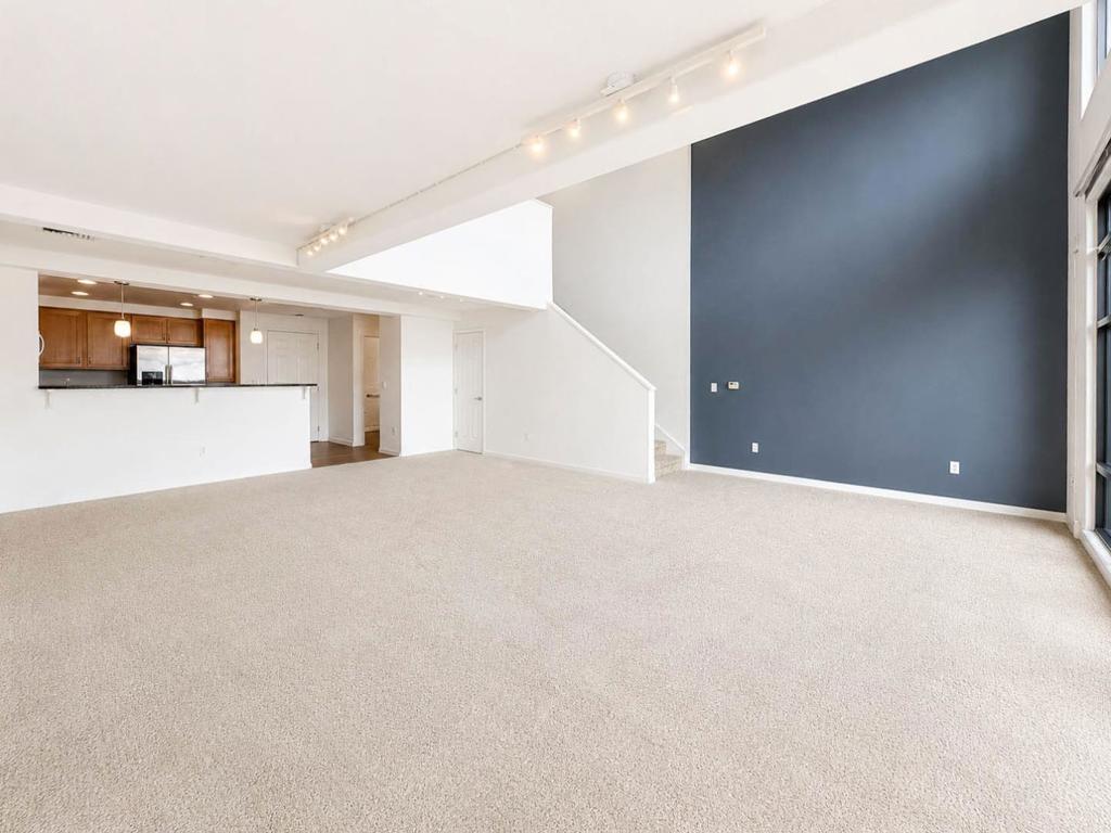 1351 El Camino Real Property Photo 8