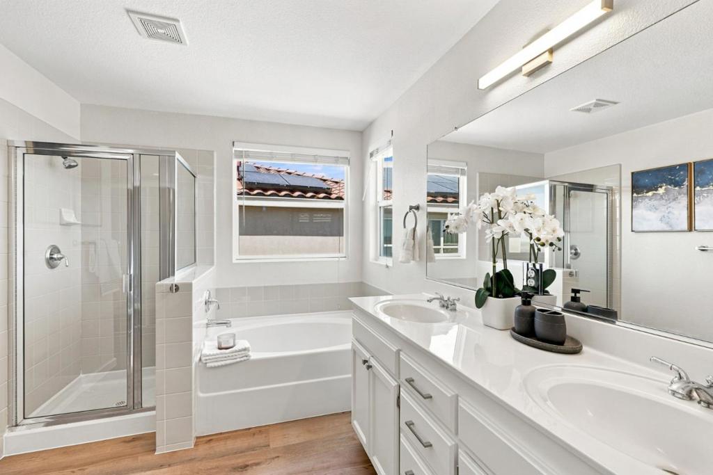 1038 Santa Lucia Drive Property Photo 40