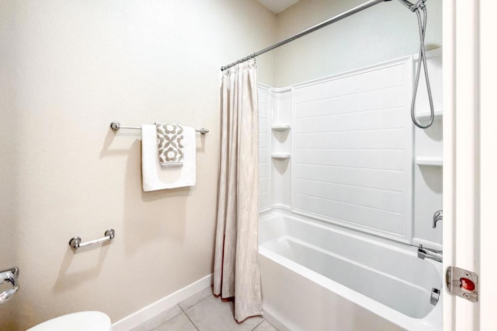 1260 Central Avenue Property Photo 26