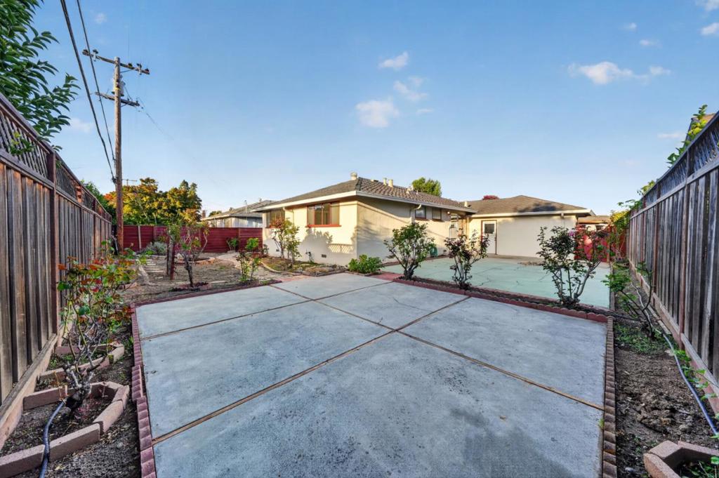163 Sunset Avenue Property Photo 41