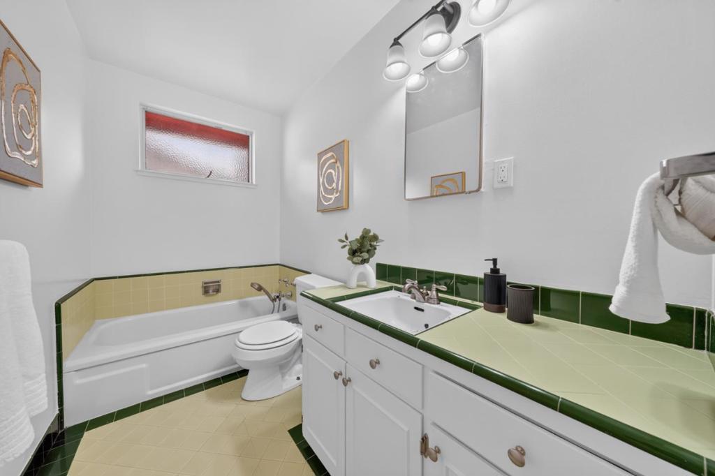 163 Sunset Avenue Property Photo 44