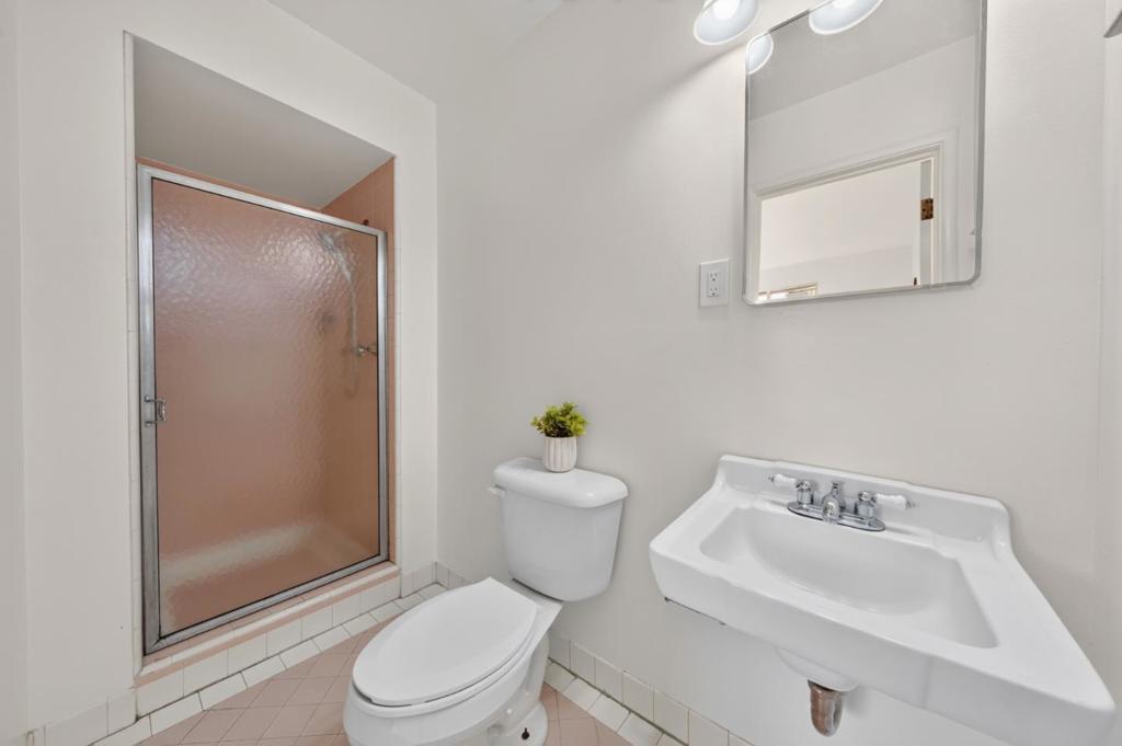 163 Sunset Avenue Property Photo 45