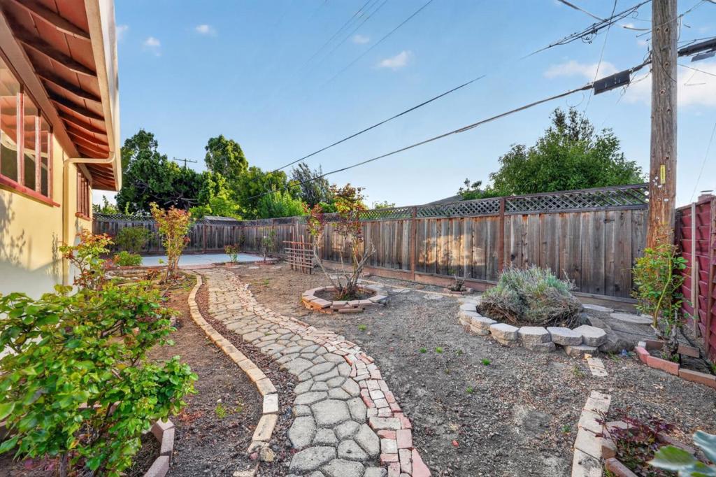163 Sunset Avenue Property Photo 49