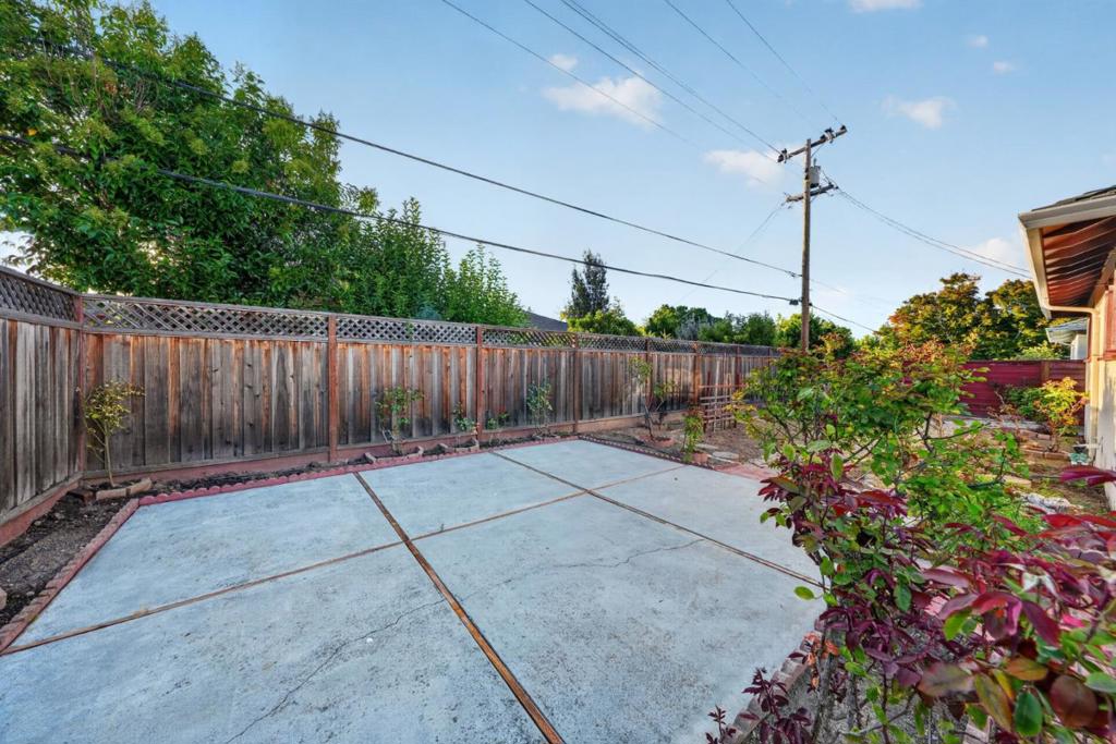 163 Sunset Avenue Property Photo 52