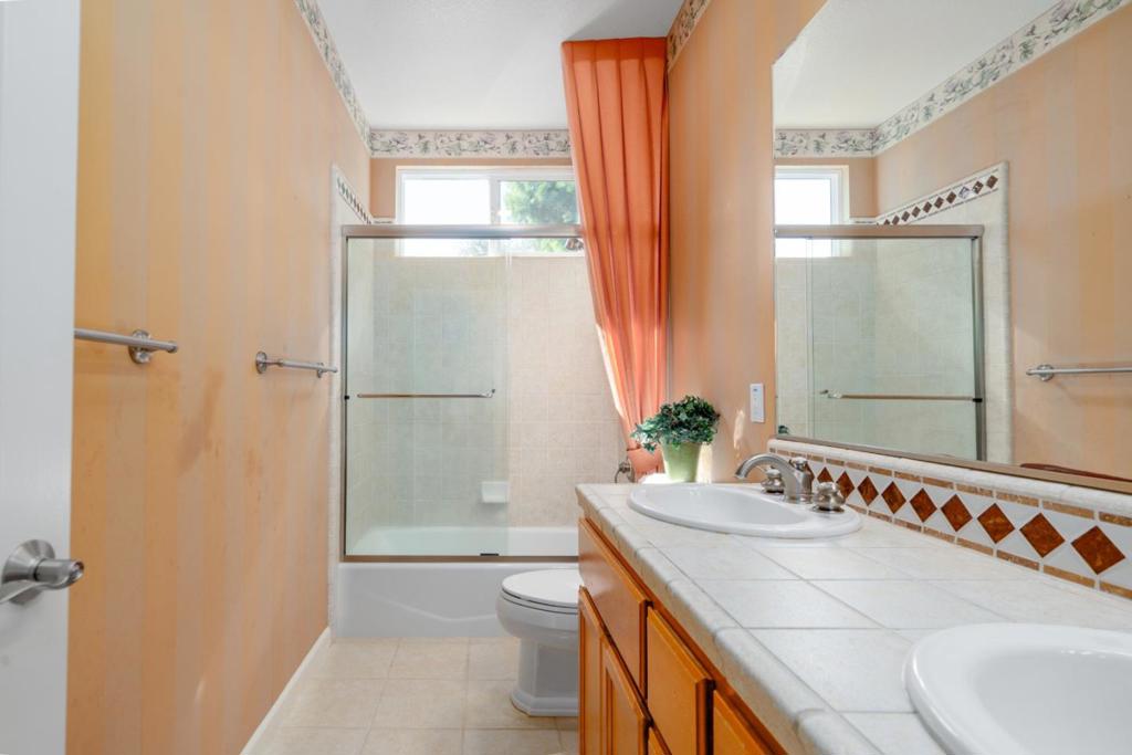 1638 E San Antonio Street Property Photo 21