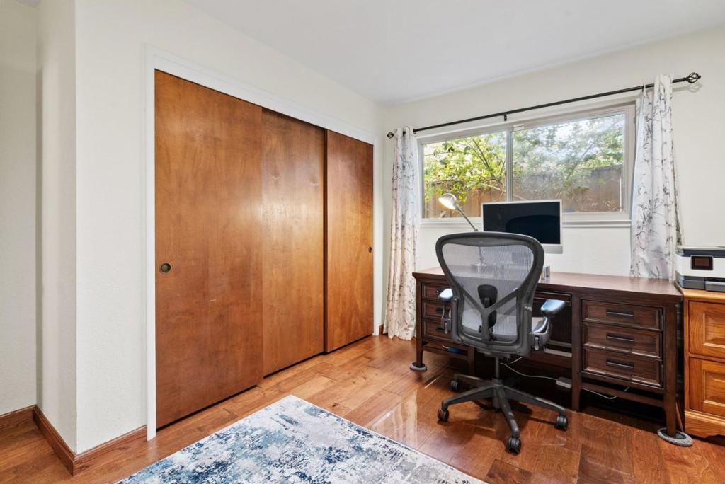 6122 Sheraton Place Property Photo 22