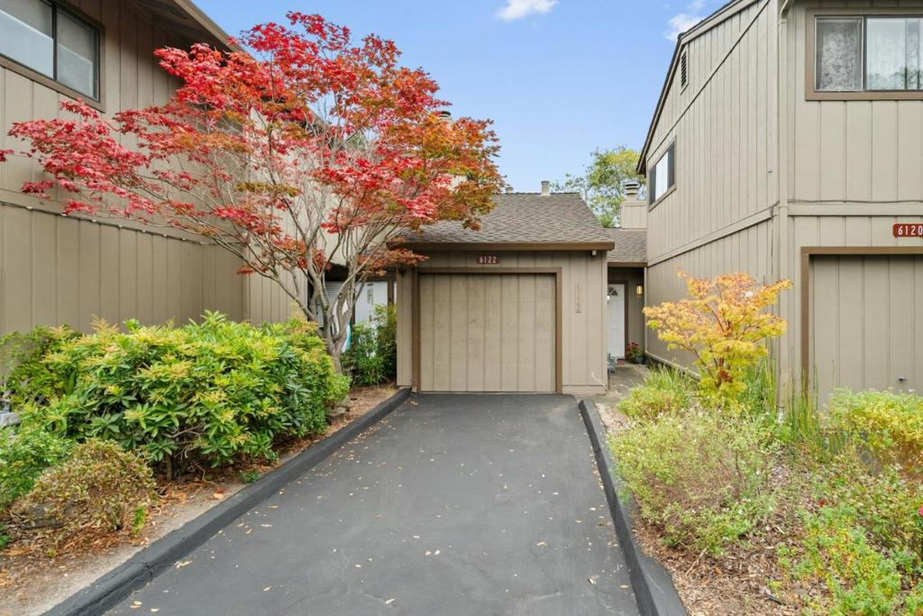 6122 Sheraton Place Property Photo 30