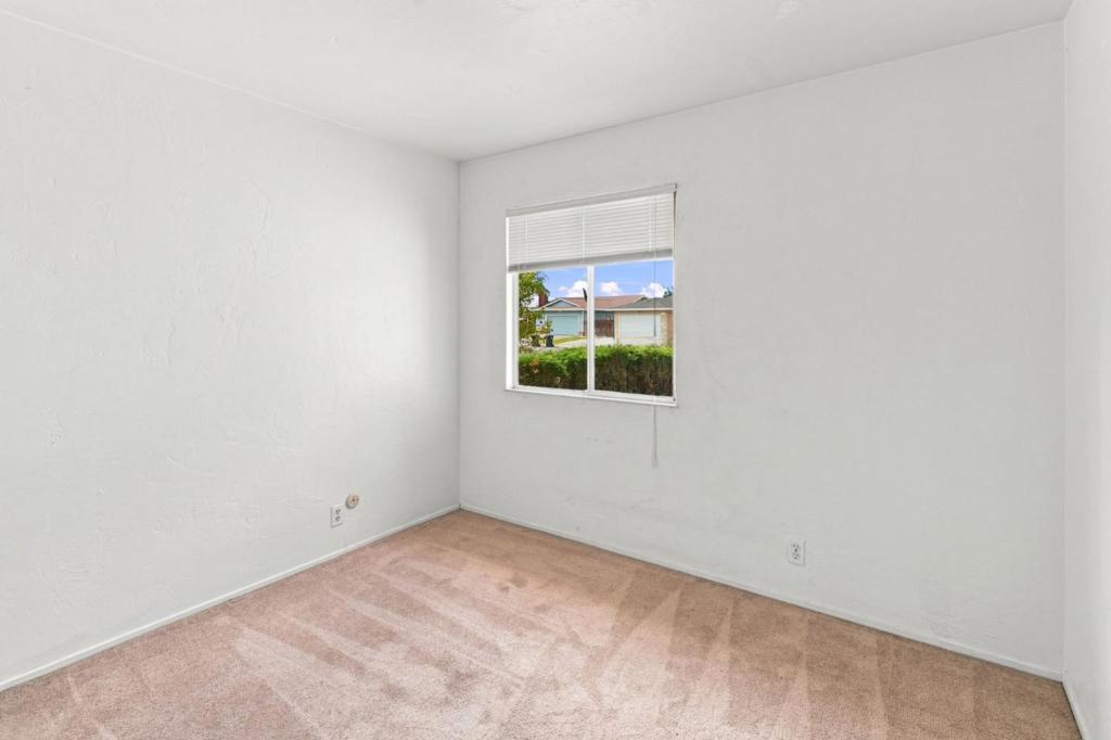 2338 Bobwhite Court Property Photo 17