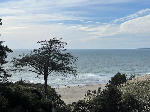 302 Seascape Resort Drive Property Photo 2