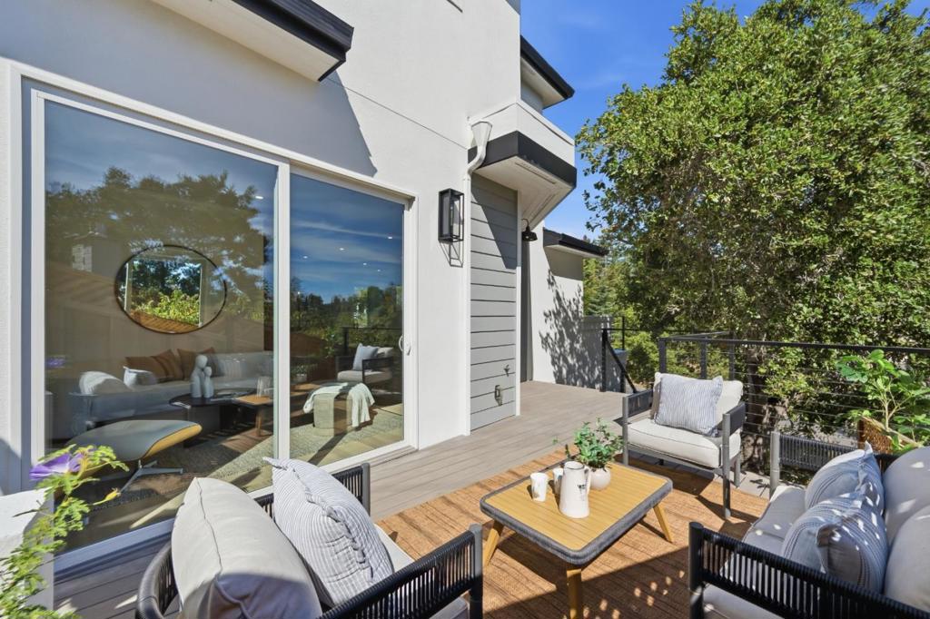 608 Lakeview Way Property Photo 41