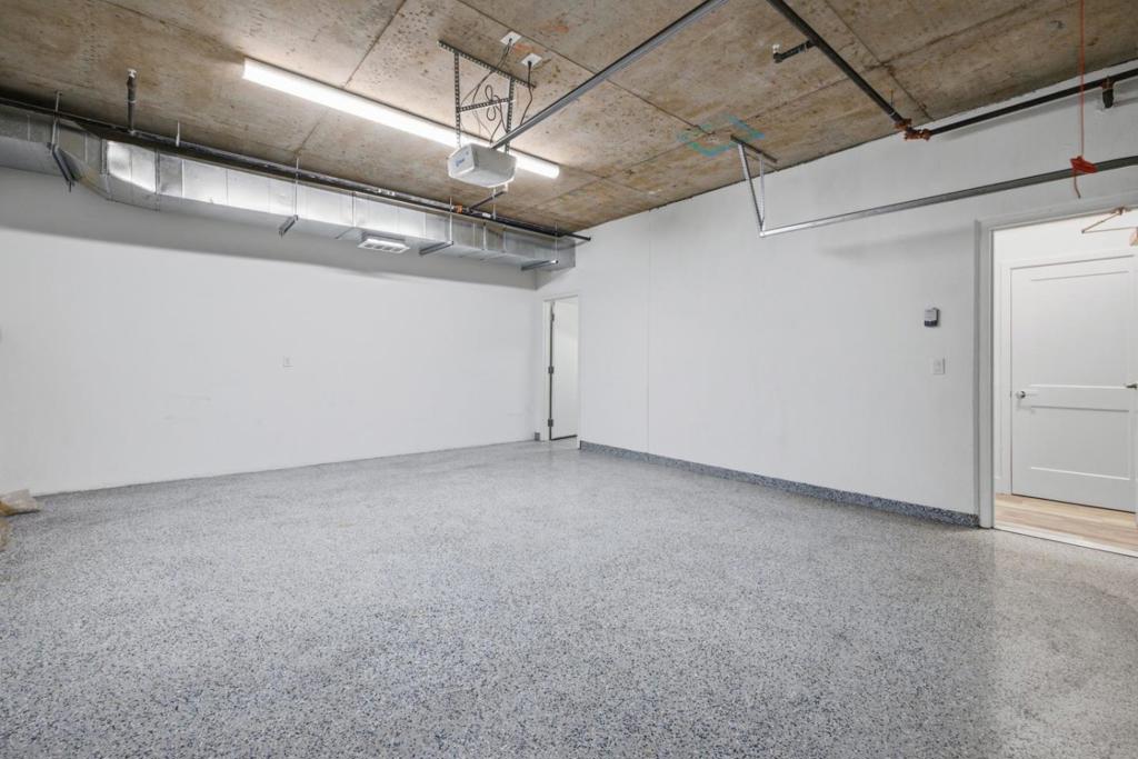2359 Halogen 104 Property Photo 35