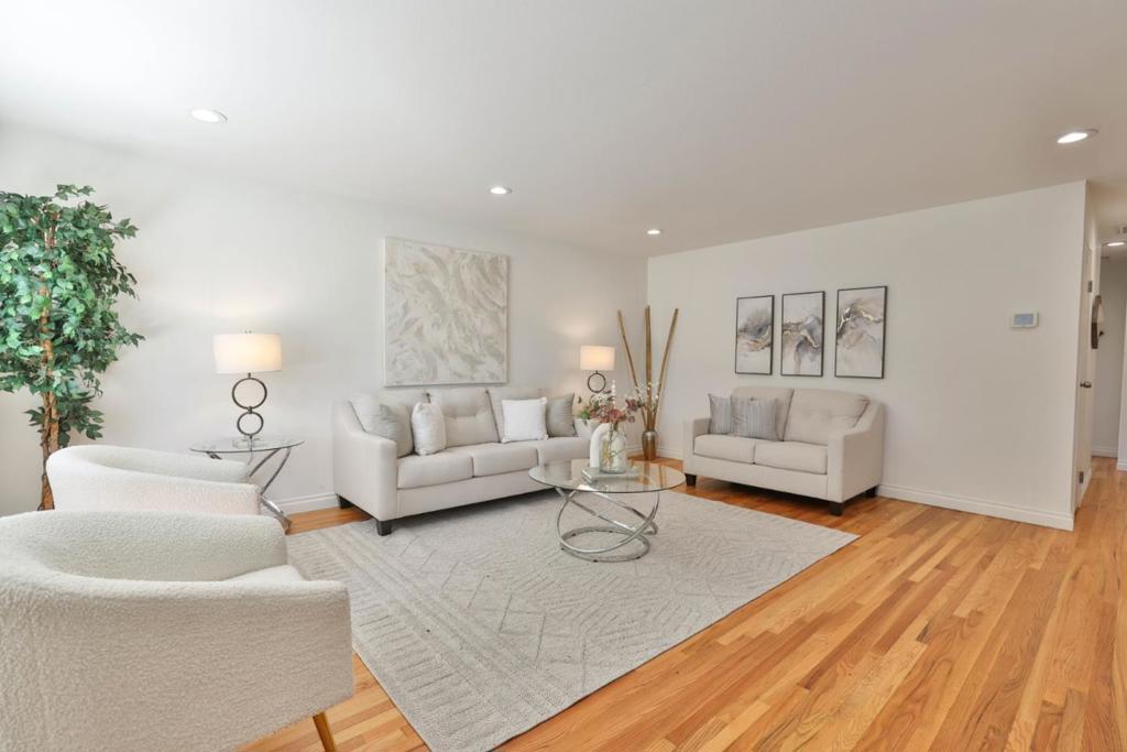 1781 Albert Avenue Property Photo 3