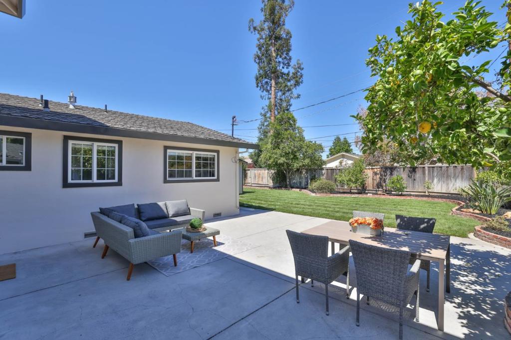 1781 Albert Avenue Property Photo 25
