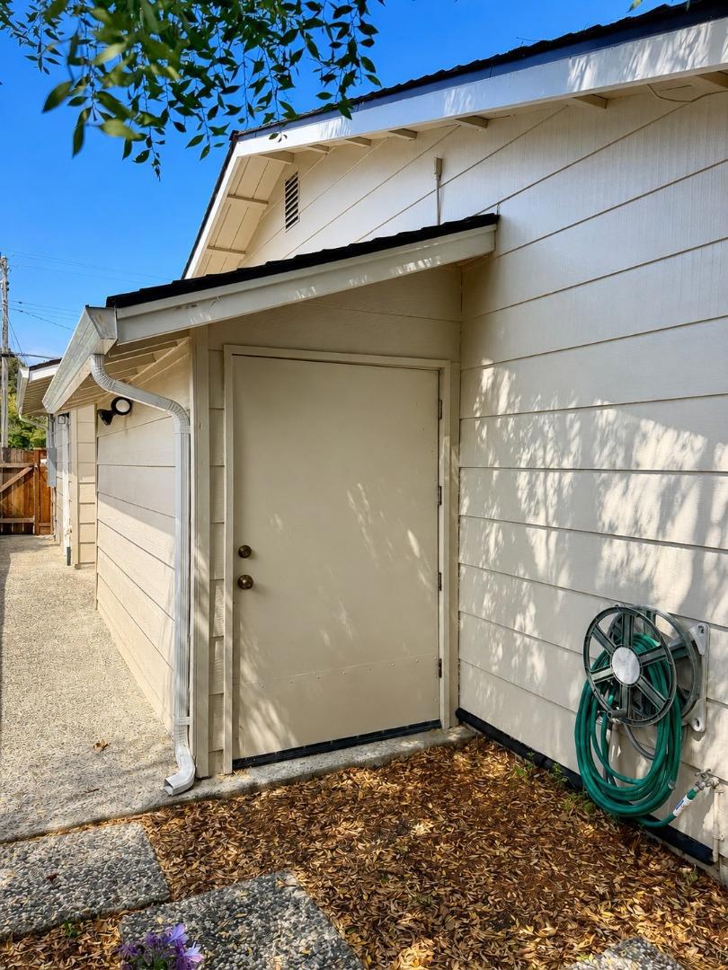 391 Danube Drive Property Photo 44