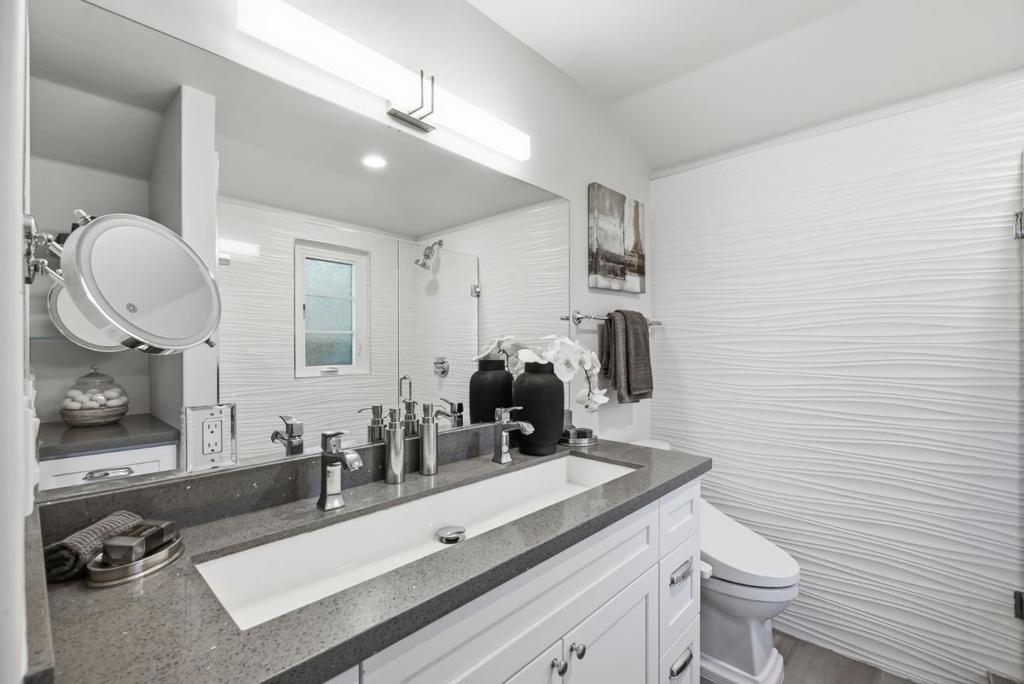 591 Sierra Property Photo 25