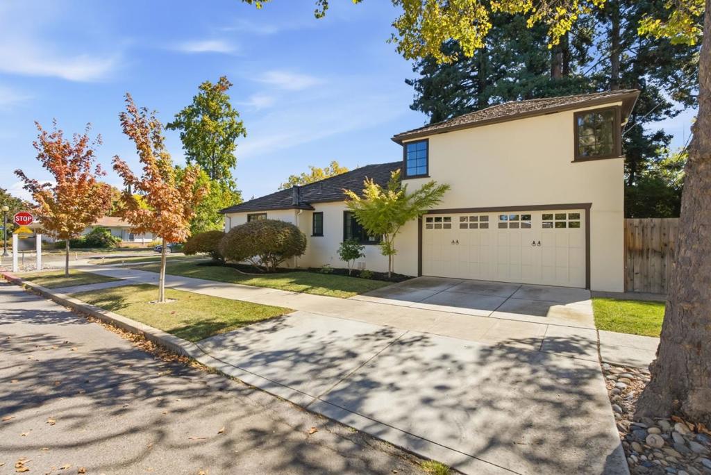 591 Sierra Property Photo 36