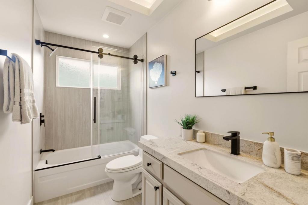35515 Collier Place Property Photo 25
