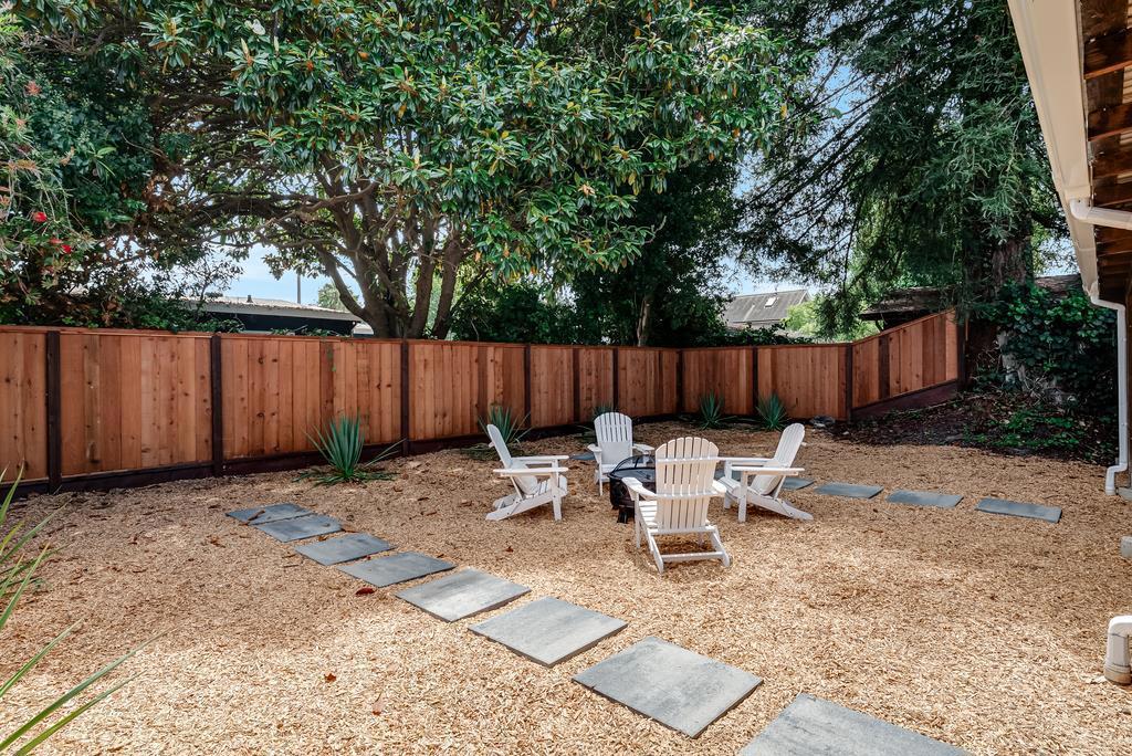 462 Hampstead Way Property Photo 11