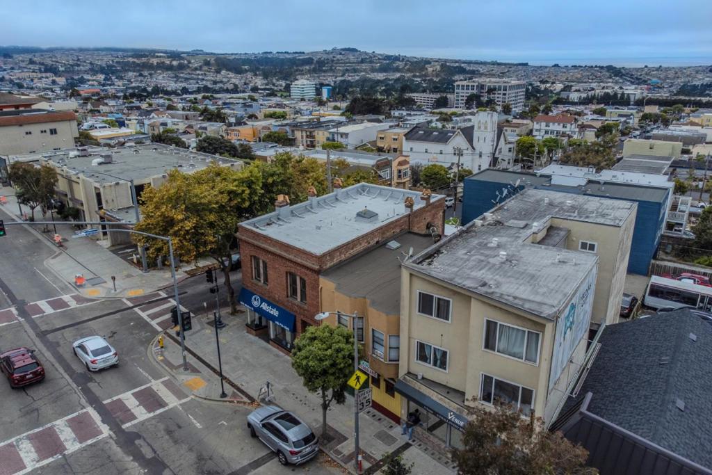 65846582 Mission Street Property Photo 33