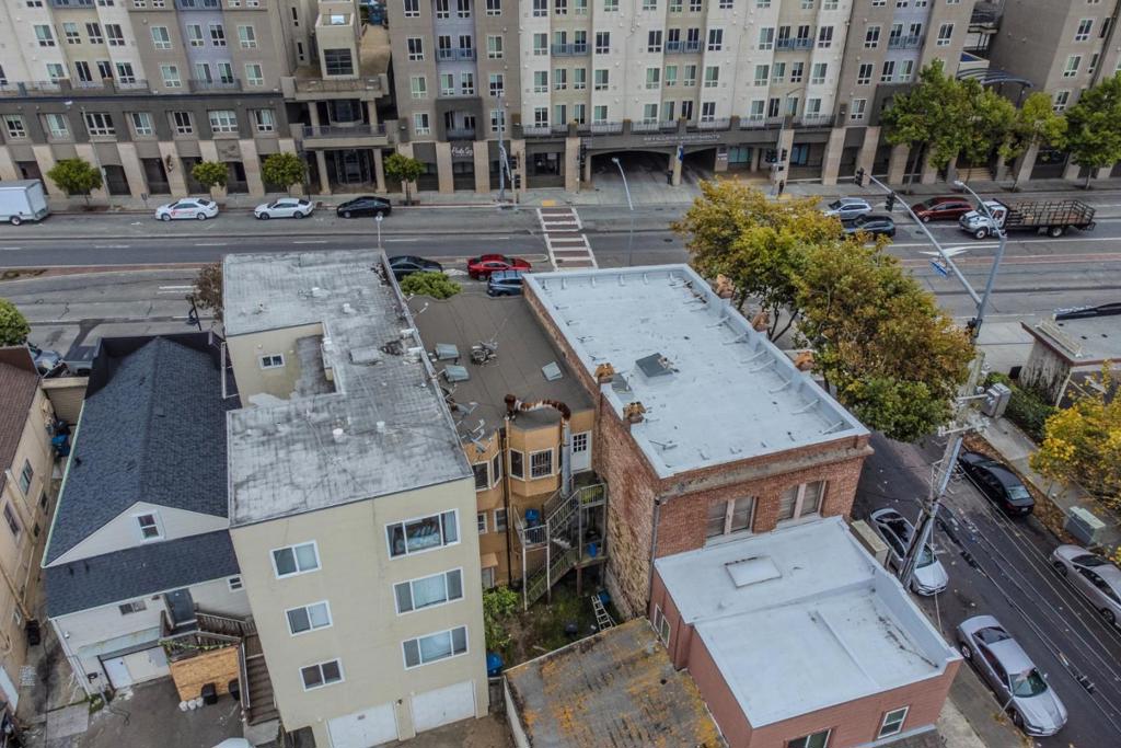 65846582 Mission Street Property Photo 34