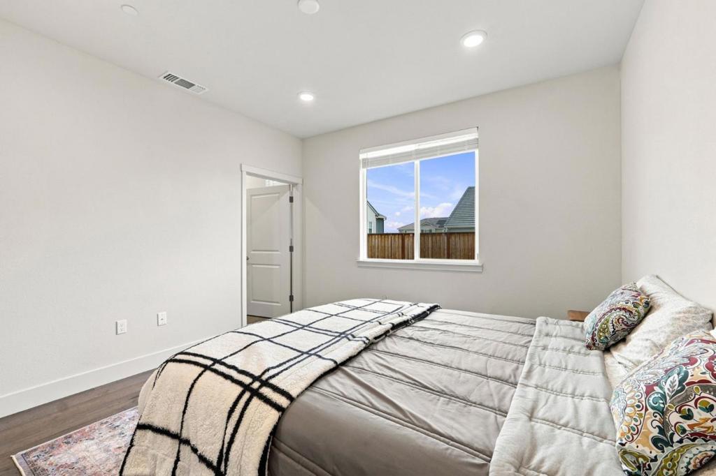 423 Brendan Court Property Photo 20