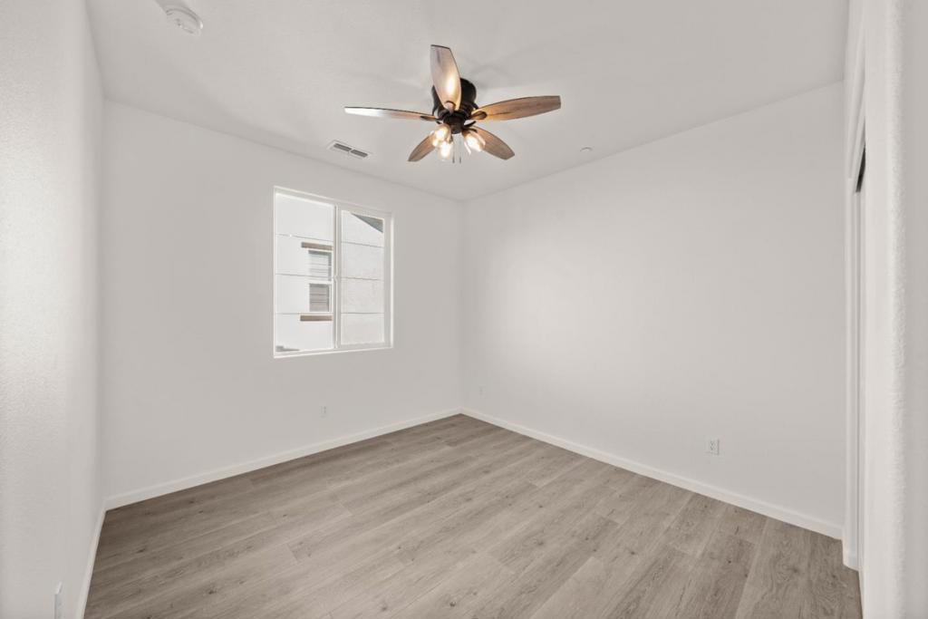 645 Papermill Road Property Photo 32