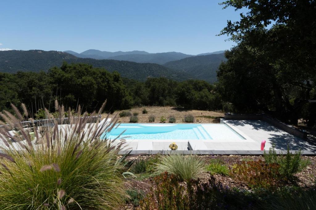 31499 Via Las Rosas Property Photo 1