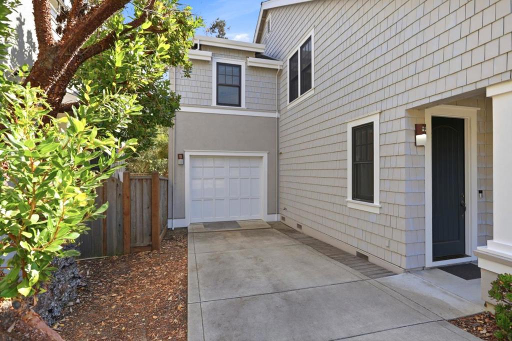 119 Tosca Terrace Property Photo 3