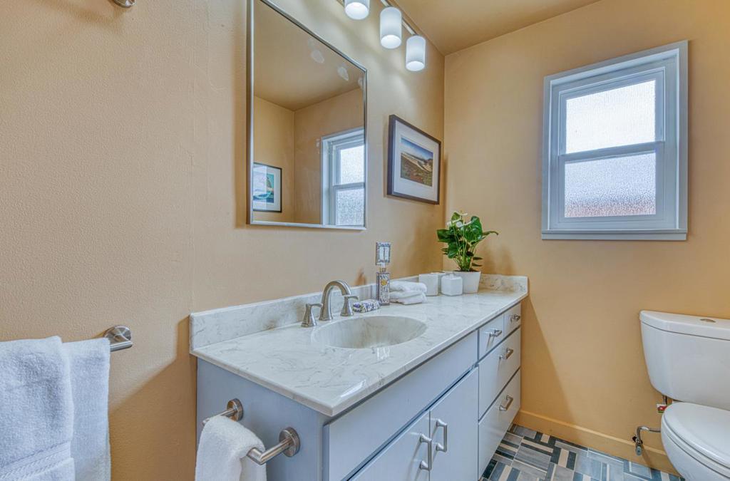 1321 Hoffman Avenue Property Photo 38