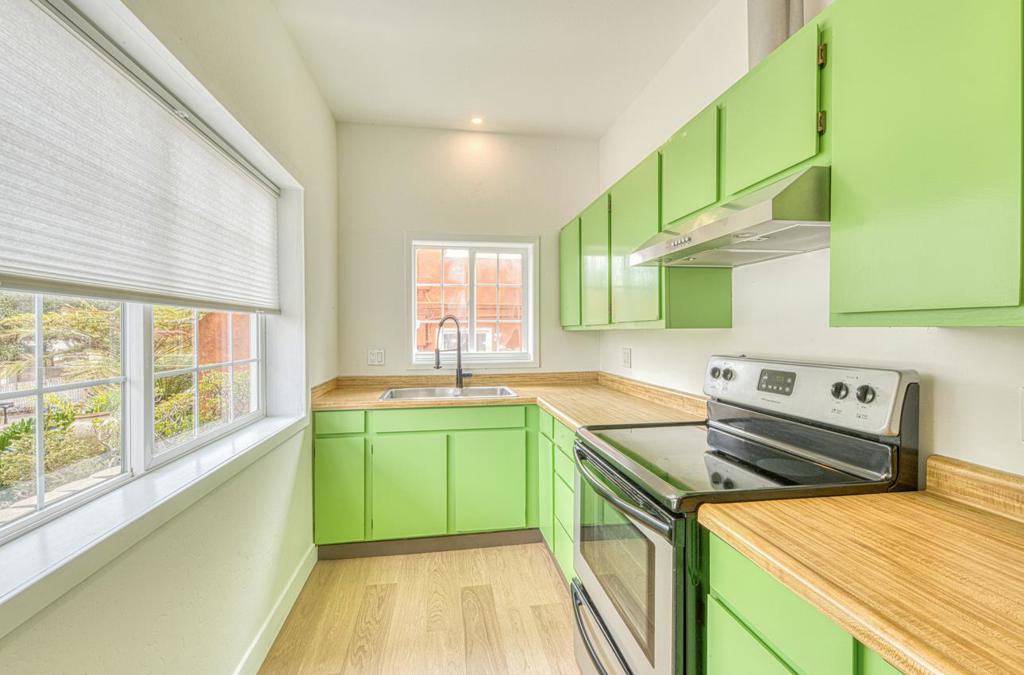 1321 Hoffman Avenue Property Photo 47