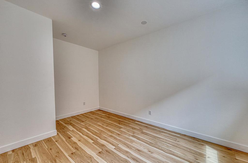 1321 Hoffman Avenue Property Photo 50