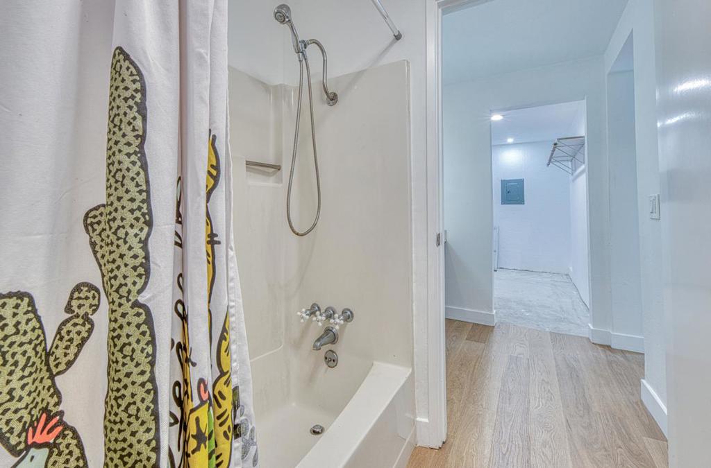 1321 Hoffman Avenue Property Photo 52