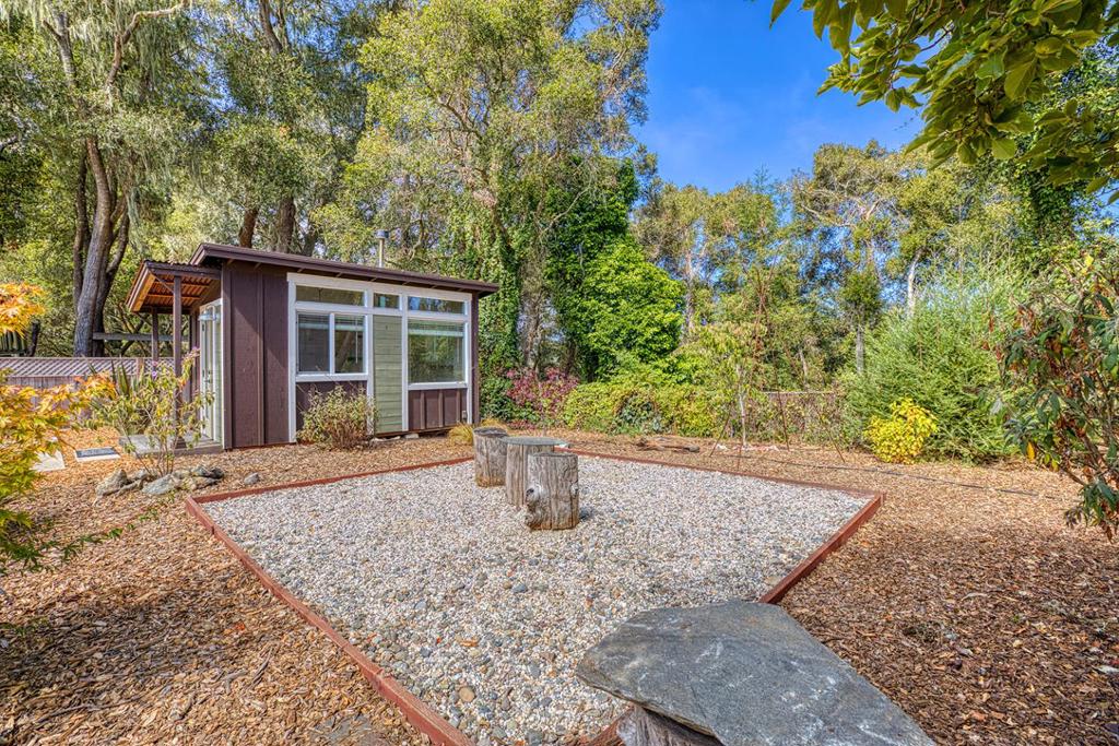 151 Siesta Drive Property Photo 18