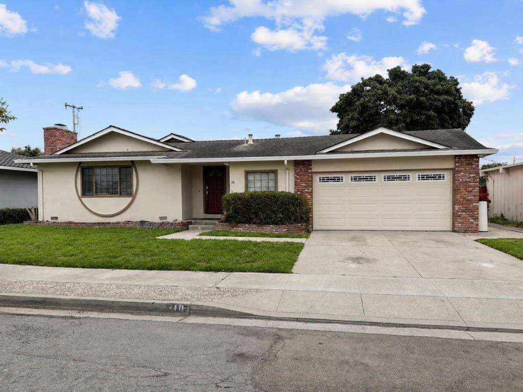 10 Chalon Circle Property Photo 1