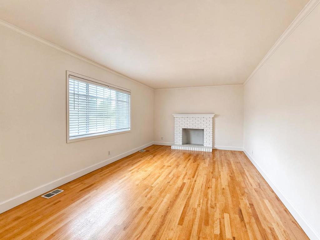 10 Chalon Circle Property Photo 4