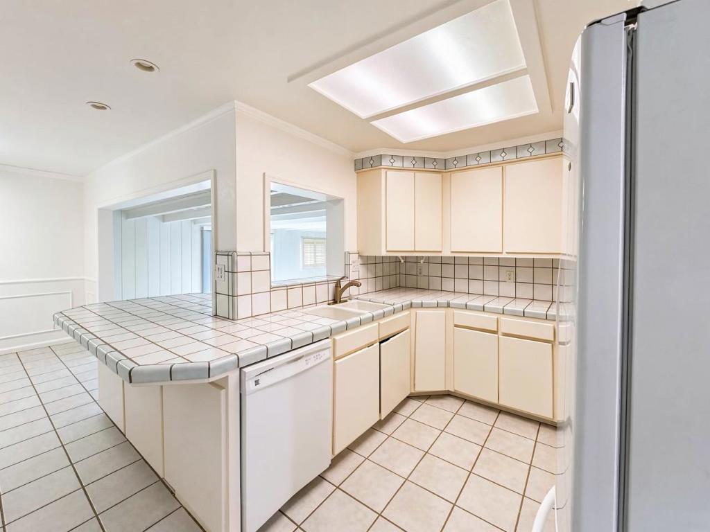 10 Chalon Circle Property Photo 7
