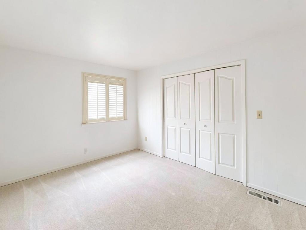 10 Chalon Circle Property Photo 16