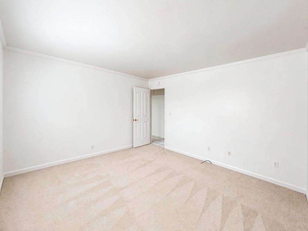 10 Chalon Circle Property Photo 18