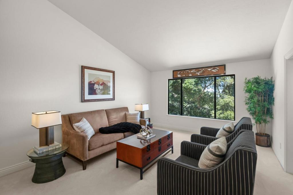 24635 Heather Heights Road Property Photo 7