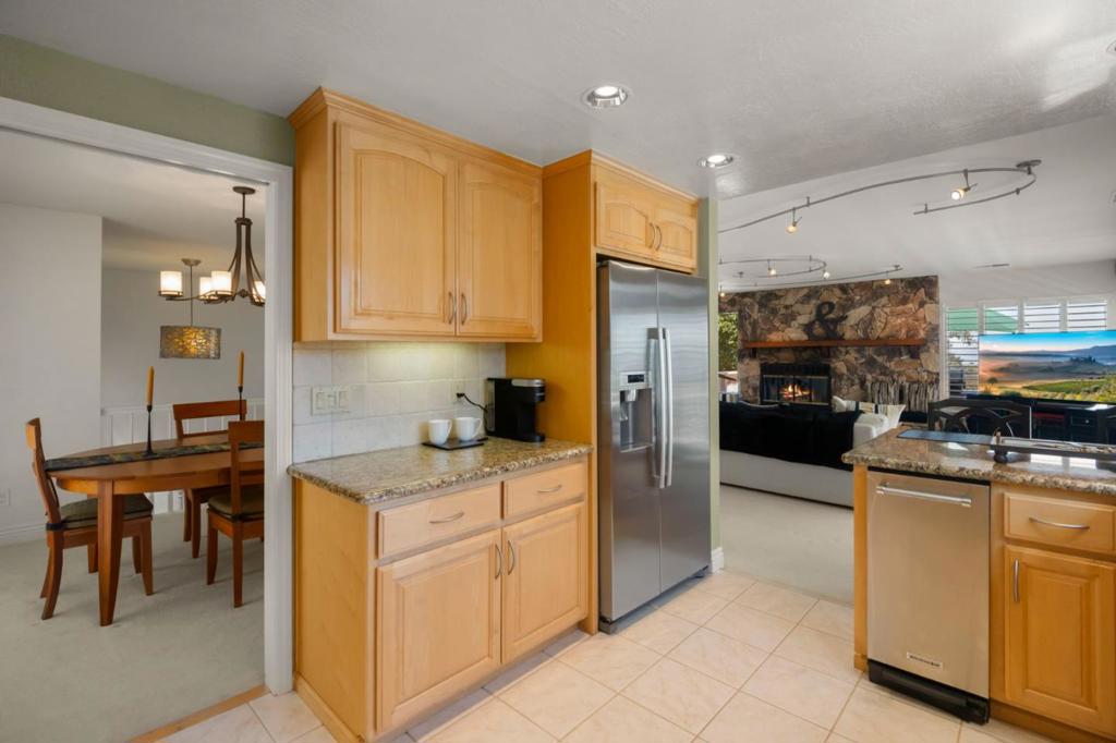 24635 Heather Heights Road Property Photo 13