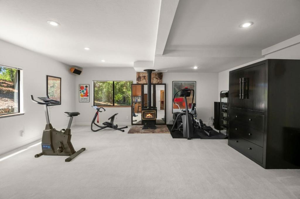 24635 Heather Heights Road Property Photo 25