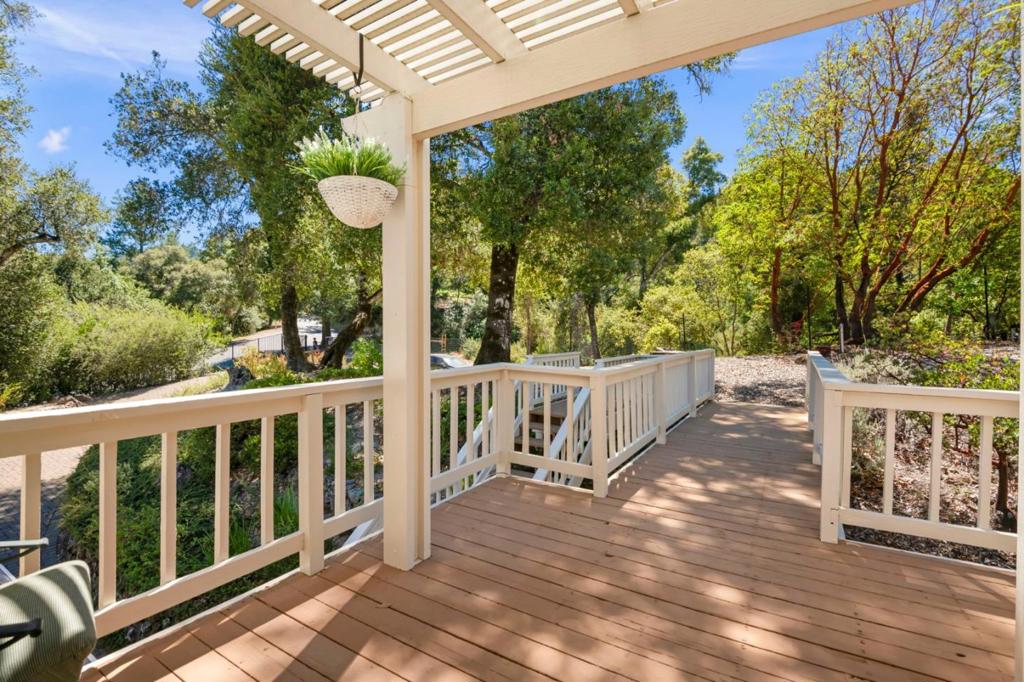 24635 Heather Heights Road Property Photo 39