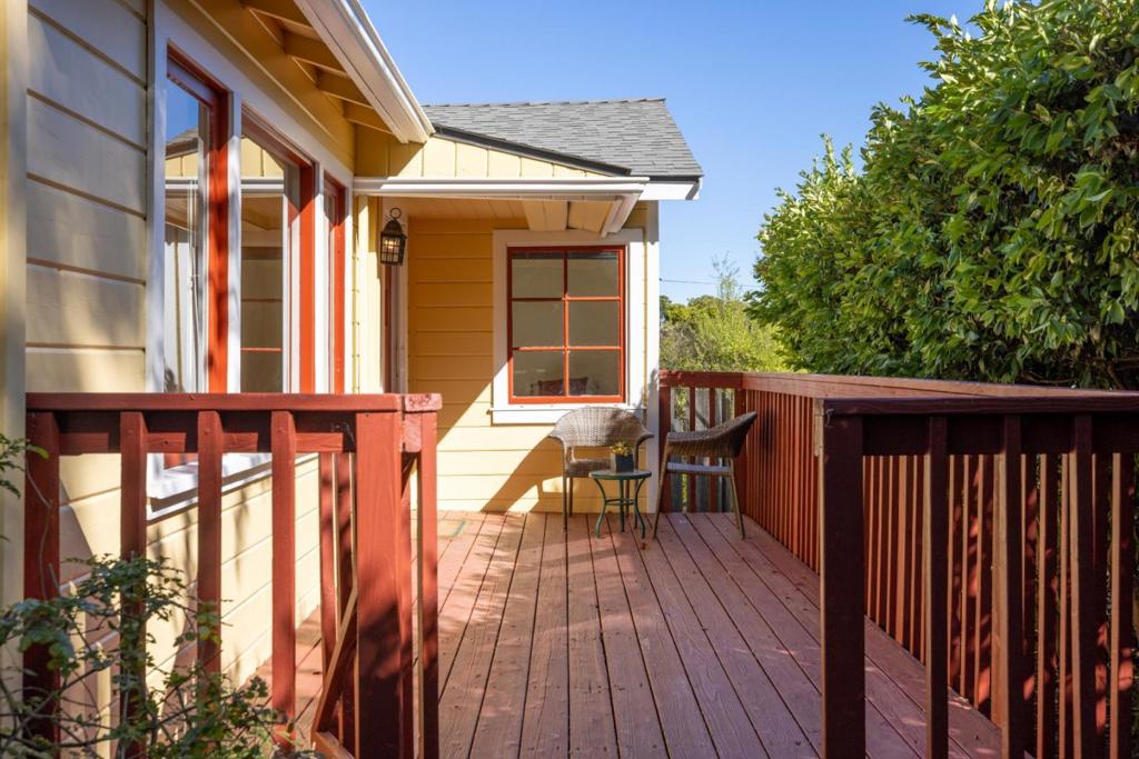 642 Cypress Street Property Photo 25